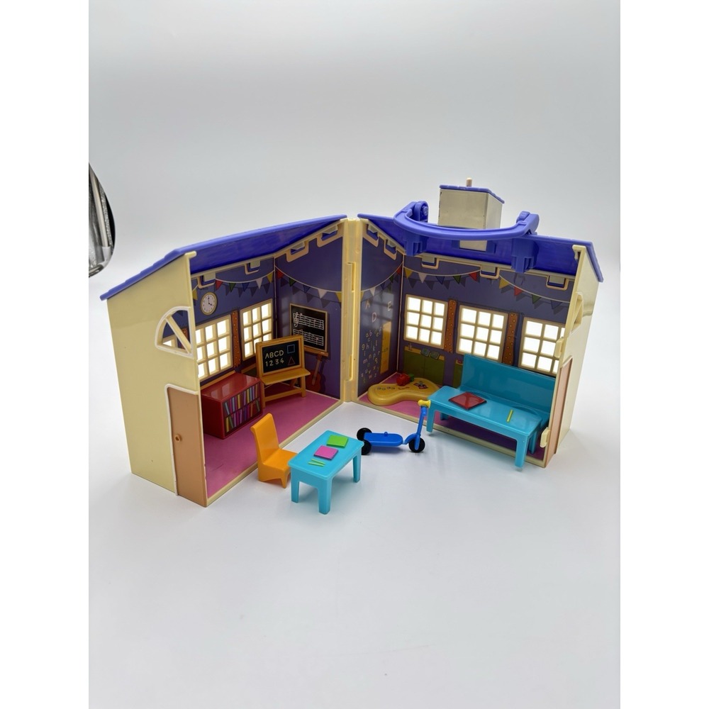 Fisher Price Little People ABC Surprise School Playset Scooter Furniture 1998